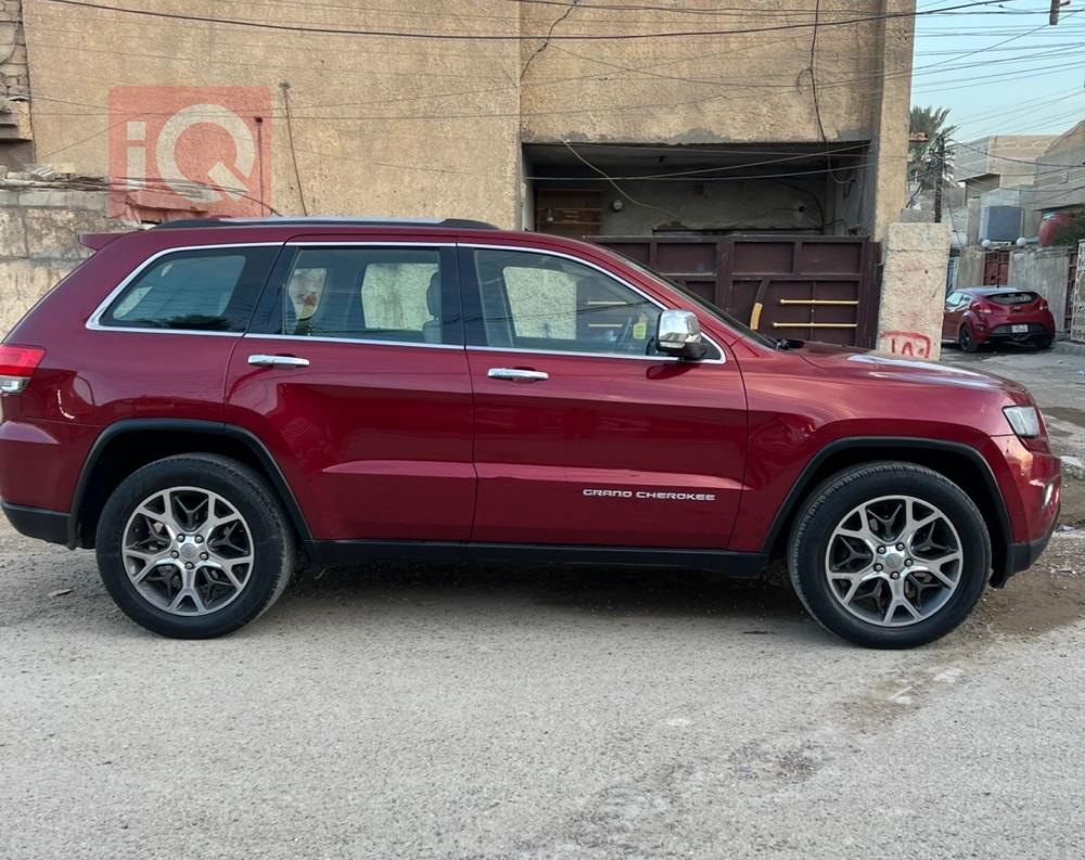 جيب جراند شيروكي